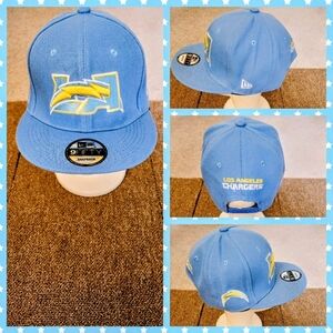 LOS ANGELES CHARGERS NFL FOOTBALL SNAPBACK HAT.